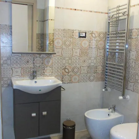 Ostiense District 4*