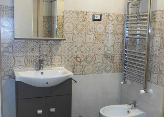 Ostiense District 4*